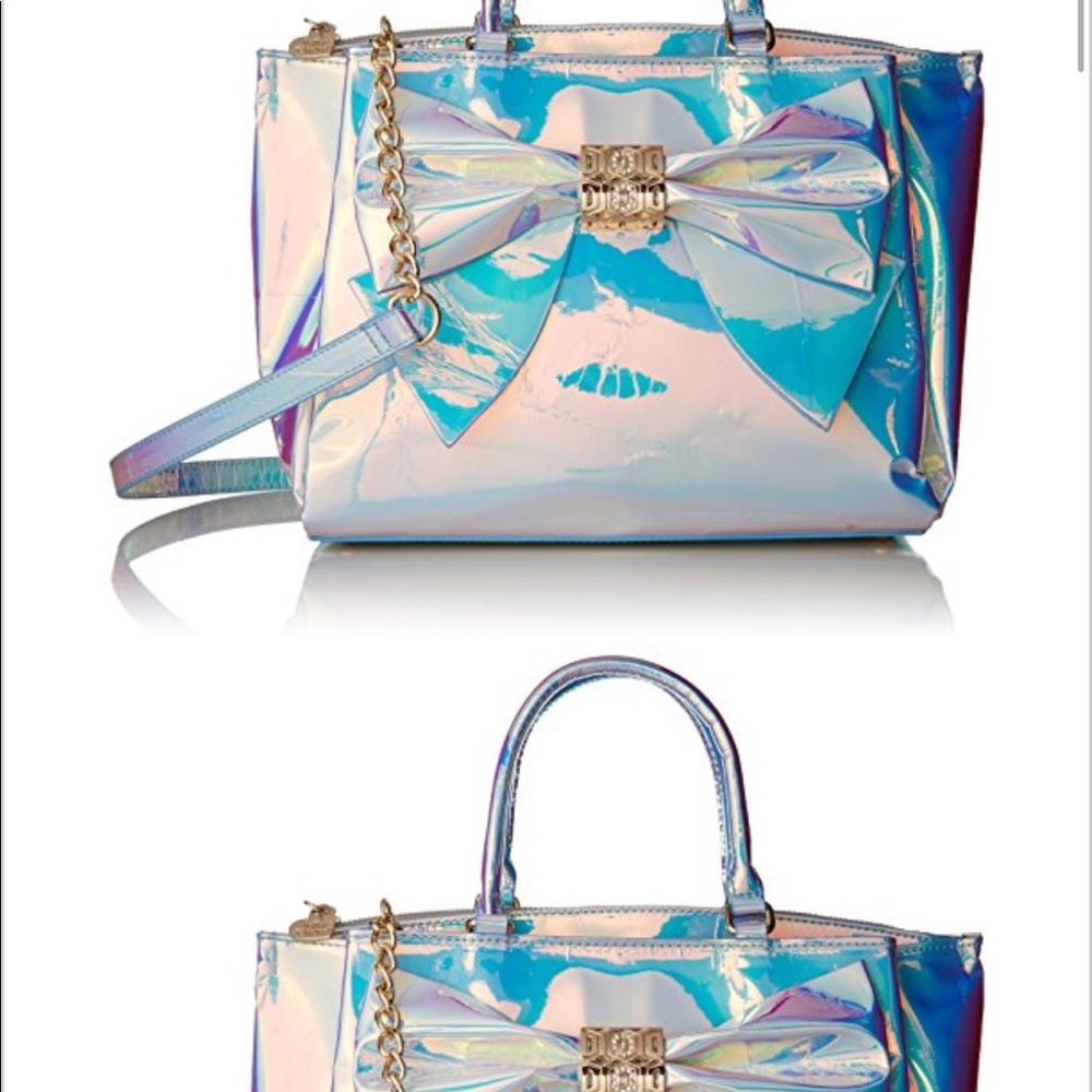 looking for this handbag